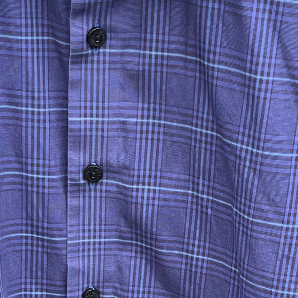 Kenneth Cole Reaction slim fit long sleeve, button down shirt  - Men's Large - Picture 4 of 11